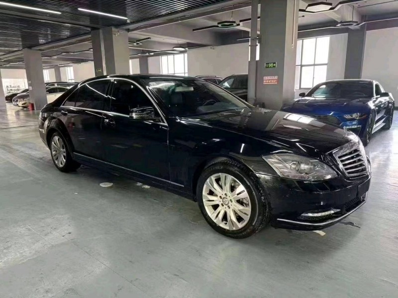 苏州13年奔驰S3