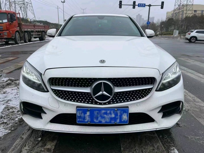 汕头19年奔驰C1