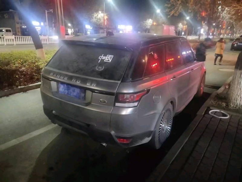 东营18年路虎揽胜运动4