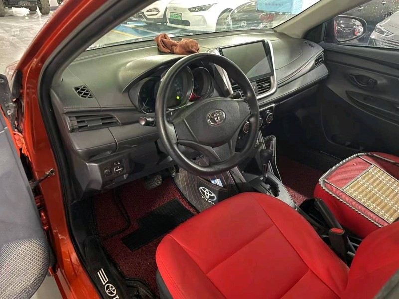 安陽17年豐田YARiS L 致炫4