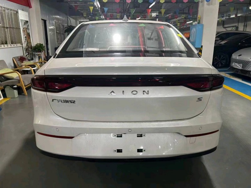 新余24年傳祺埃安S5809