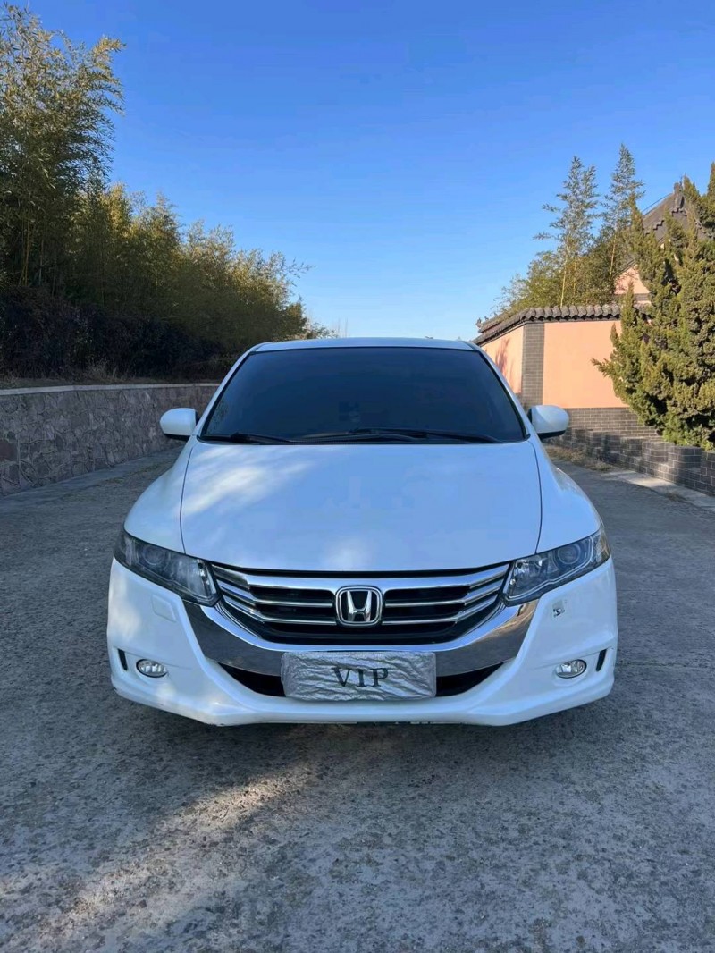 青岛13年本田奥德赛1