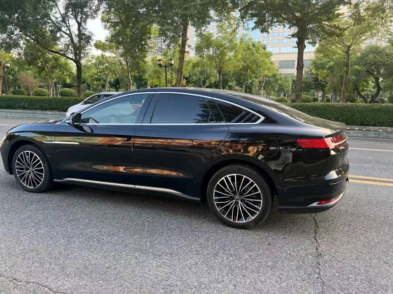 汕头21年比亚迪汉DM3