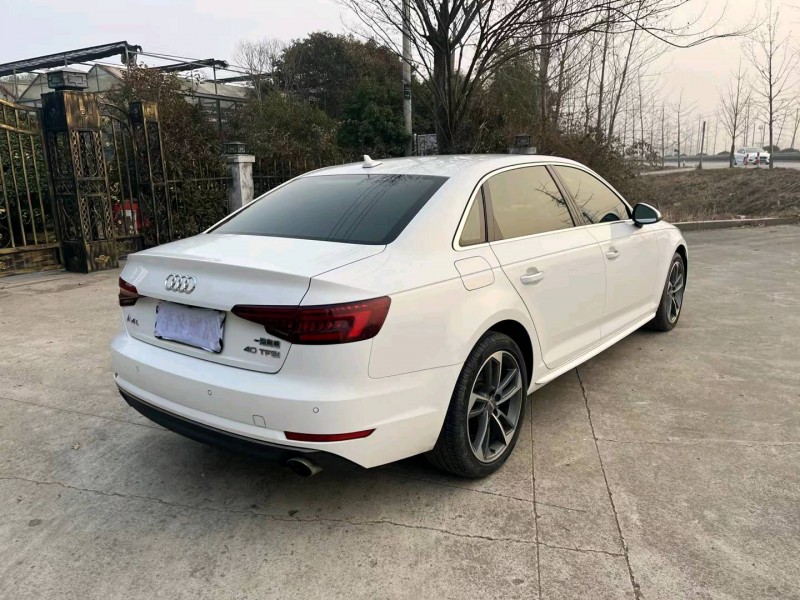 徐州18年奥迪A4L8