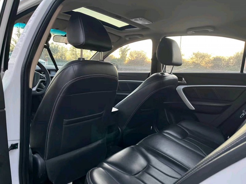 徐州17年吉利帝豪4