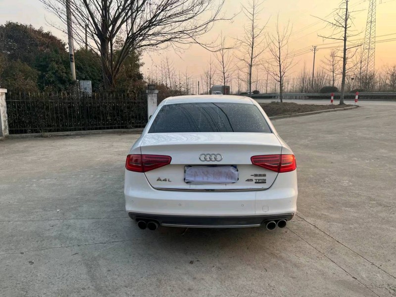 徐州16年奥迪A4L9