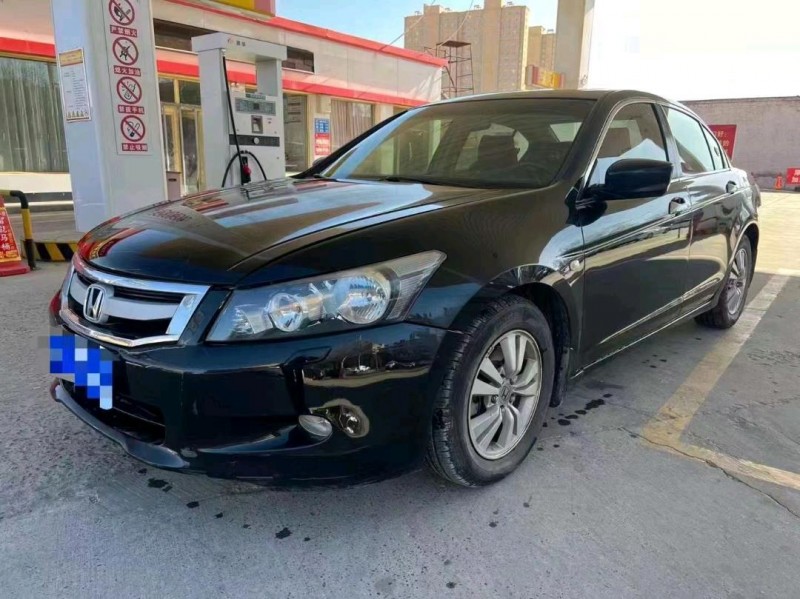 东营11年本田雅阁4
