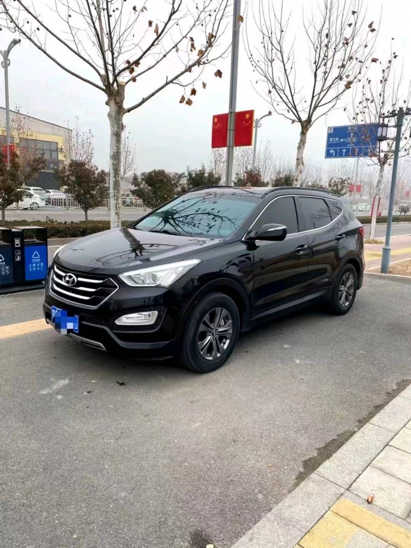 东营13年现代新胜达2