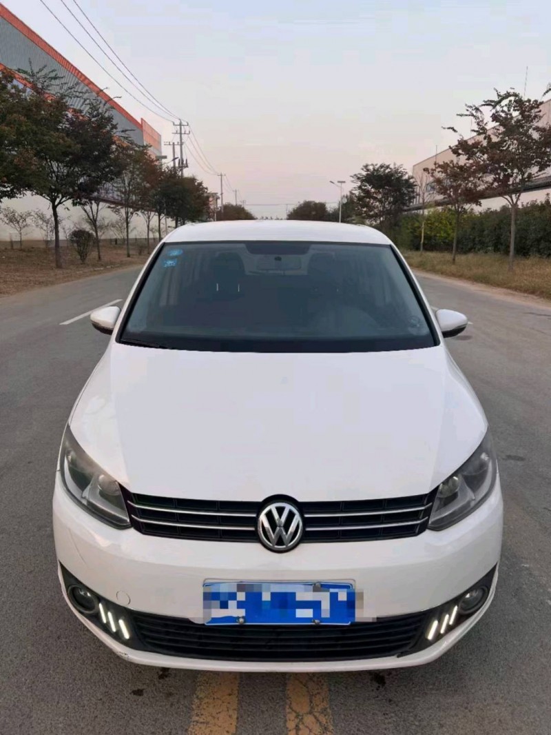 徐州18年大众途安1