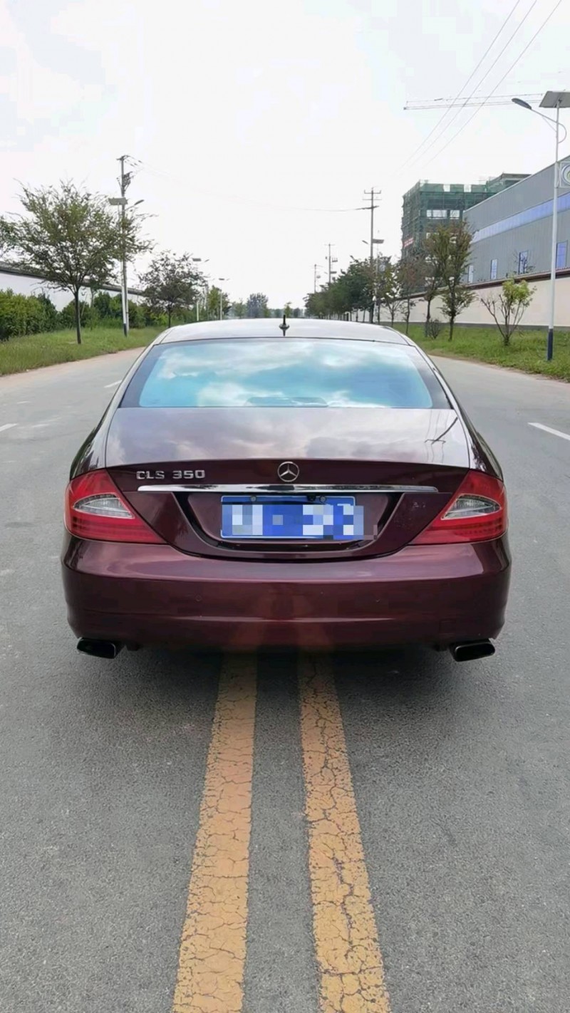 徐州09年奔驰CLS9