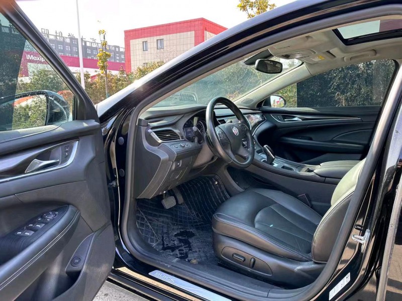 盐城21年别克君越7