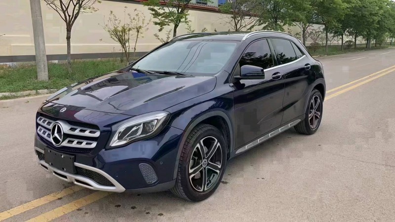 徐州19年奔驰CLA3