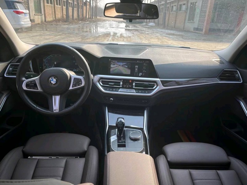 保定20年宝马5系9