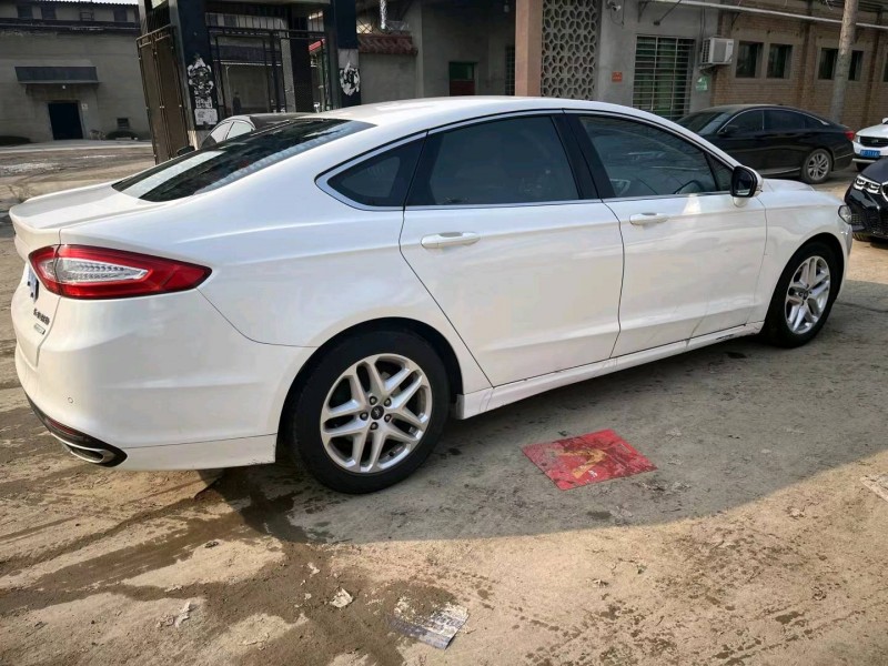 保定17年福特蒙迪欧4