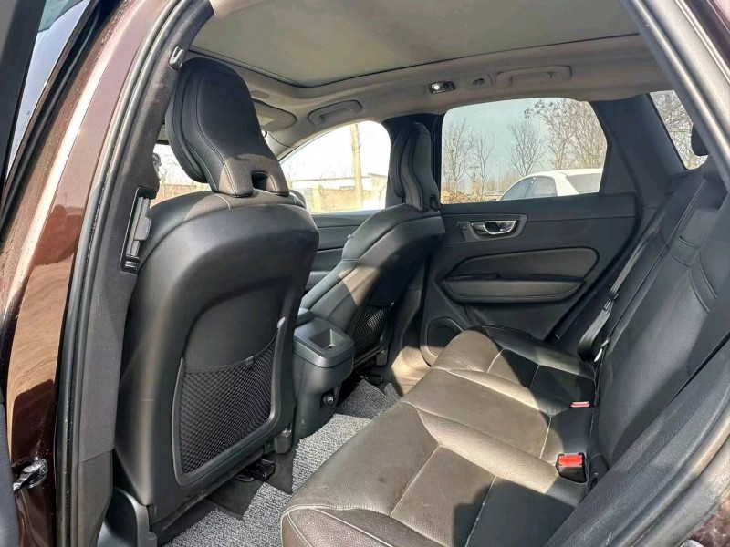 保定19年沃尔沃XC606