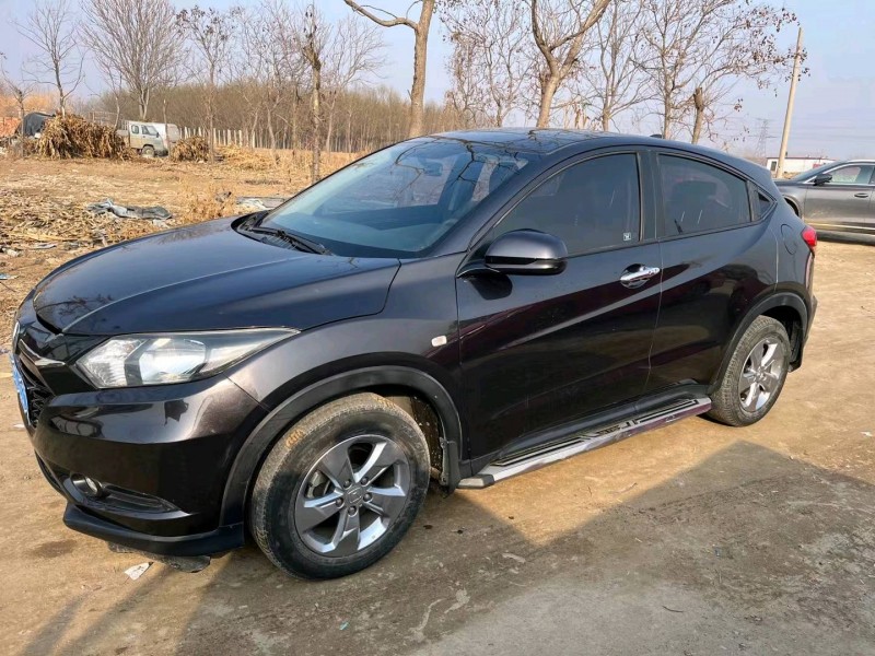 保定16年本田缤智2