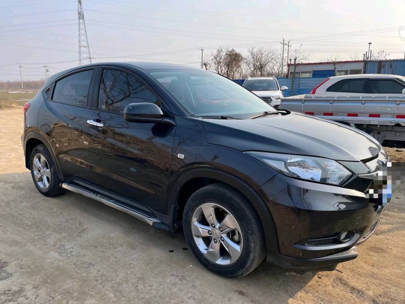 保定16年本田缤智3