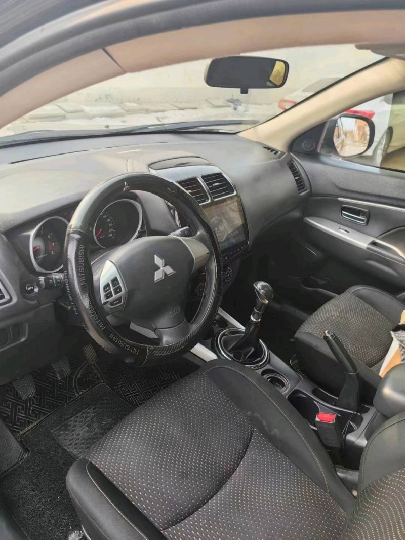 保定18年三菱劲炫5