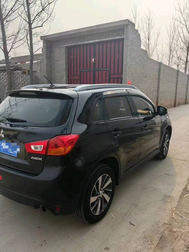 保定18年三菱劲炫6