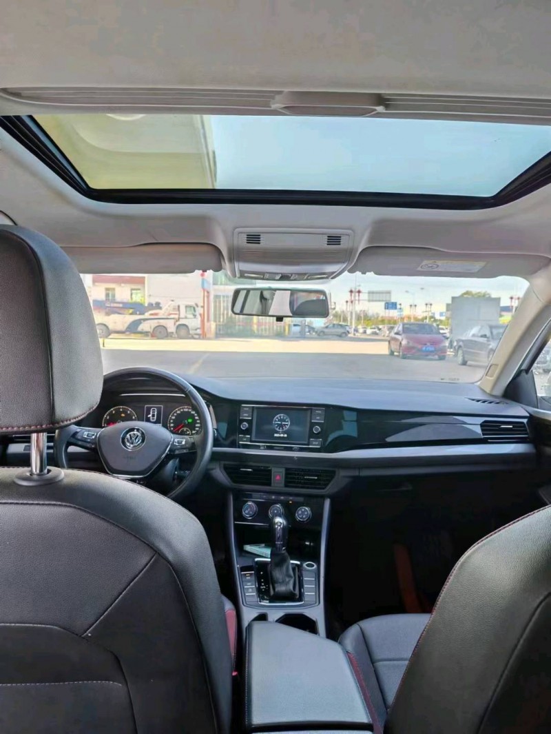 保定20年大众宝来8