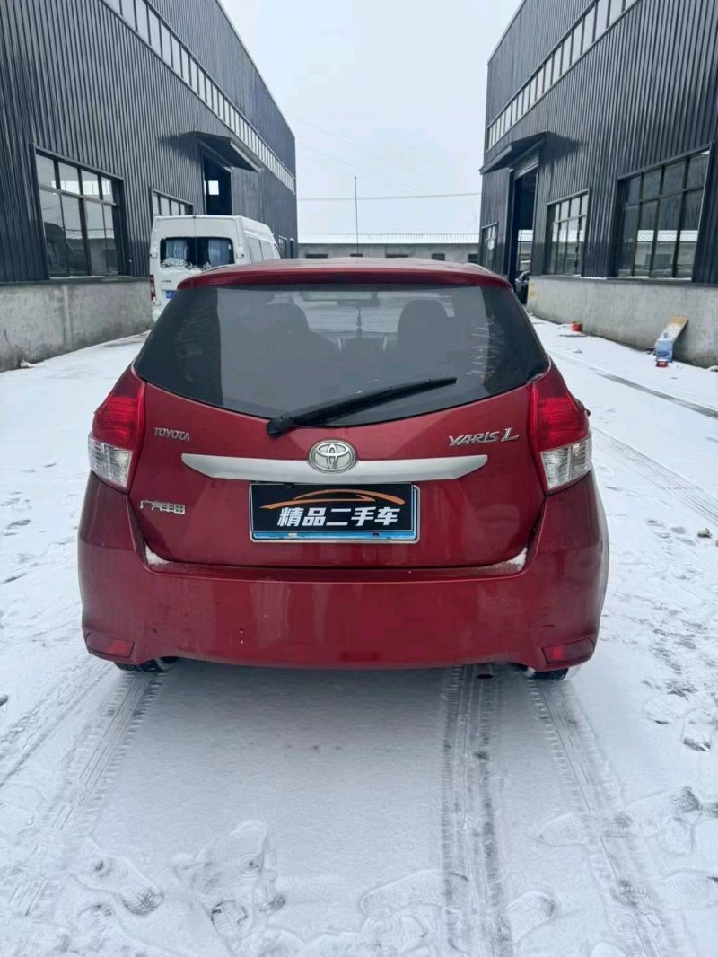 徐州15年丰田YARiS L 致炫5