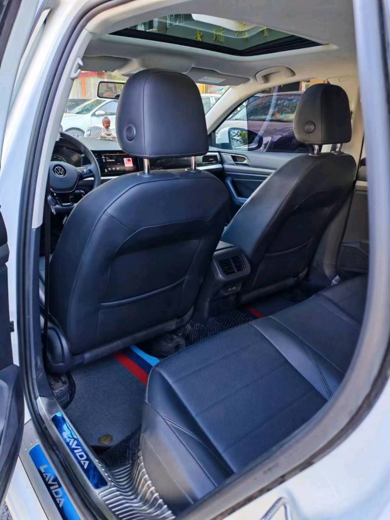 保定20年大众朗逸5