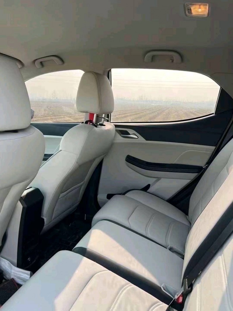 东营18年比亚迪元9