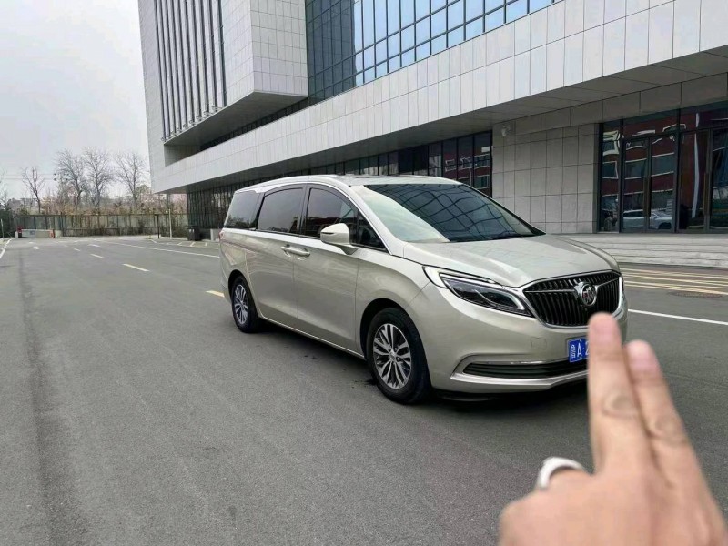 枣庄17年别克GL85