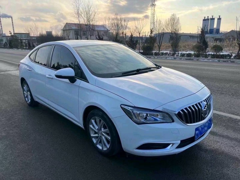 枣庄17年别克威朗2