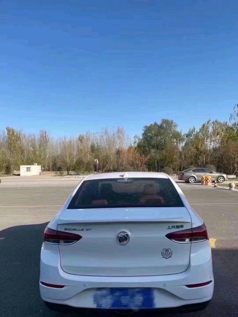 东营20年别克英朗5