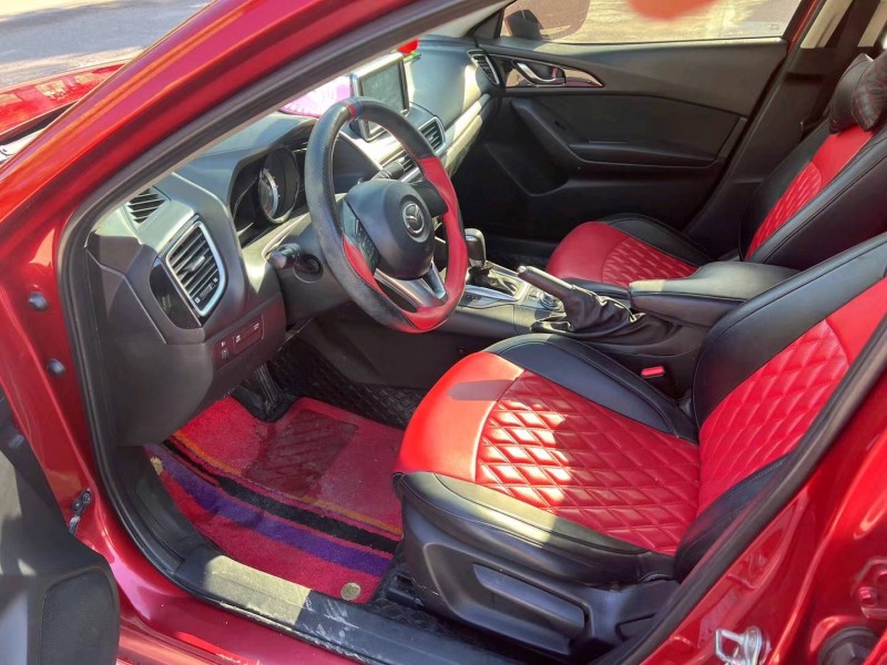 济宁15年马自达昂克赛拉5