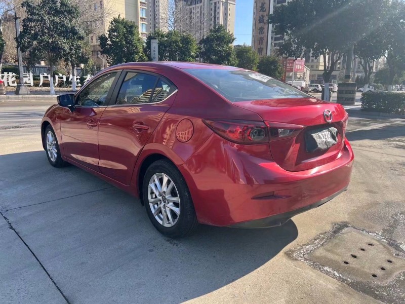 济宁15年马自达昂克赛拉8