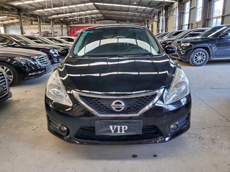 济宁14年日产骐达1