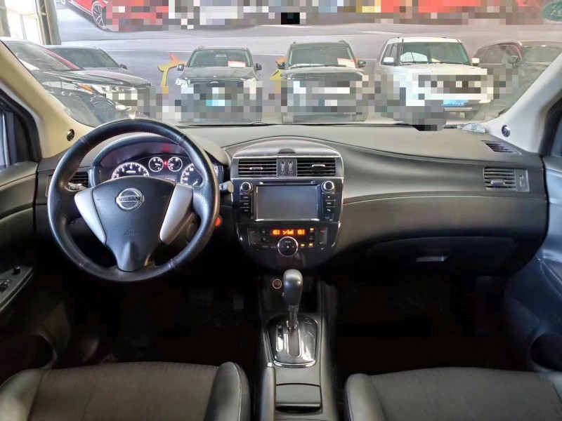 济宁14年日产骐达4