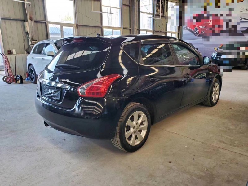 济宁14年日产骐达7