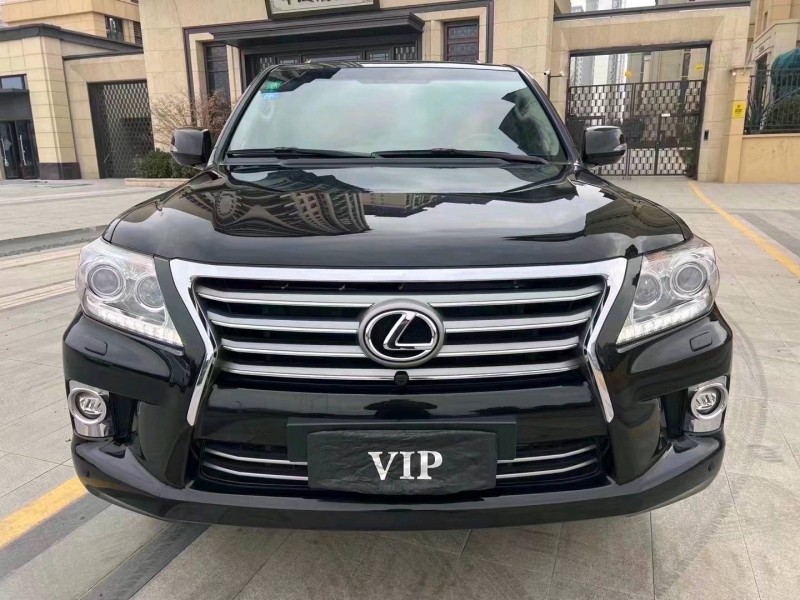 济宁15年雷克萨斯LX1