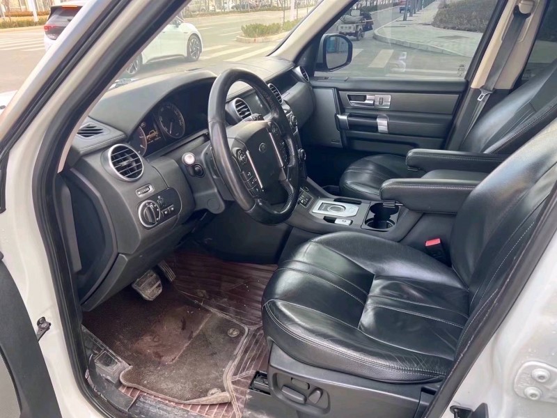 济宁15年路虎发现5