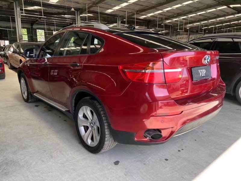 济宁12年宝马X68