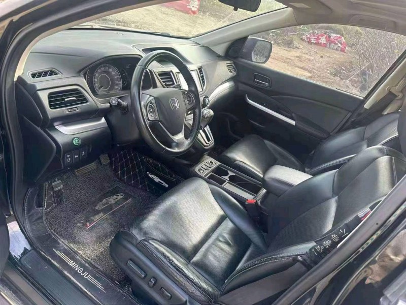 汕头17年本田CRV5