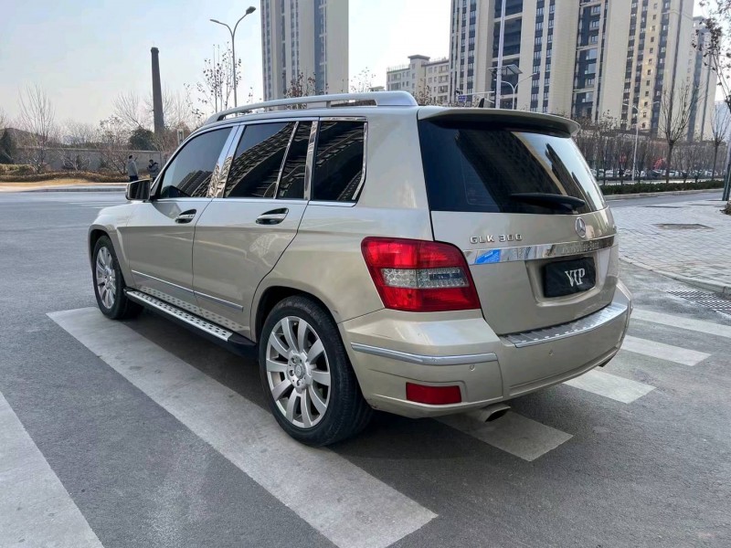 济宁11年奔驰GLK8