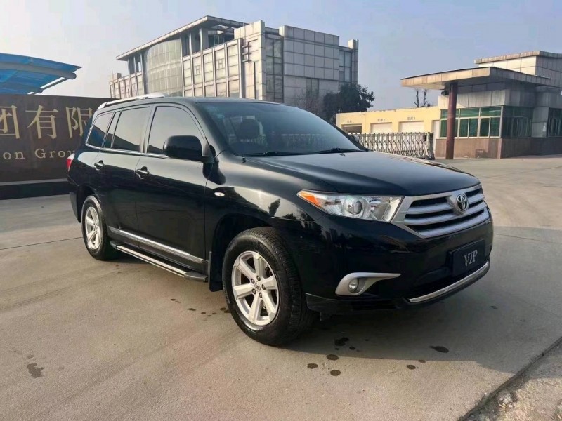 济宁14年丰田汉兰达2