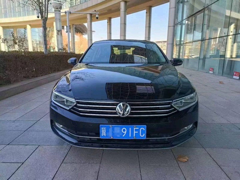 邯郸16年大众迈腾1