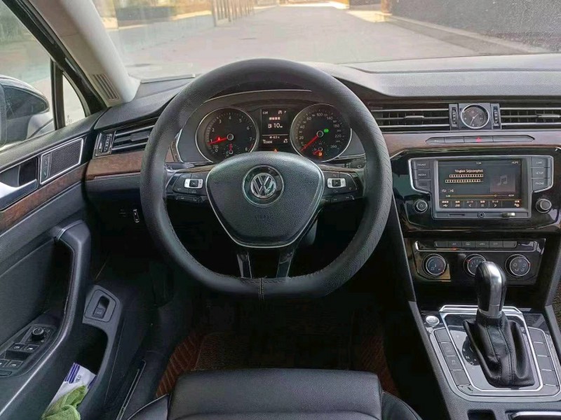 邯郸16年大众迈腾6