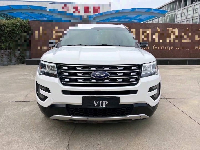 济宁16年福特探险者1