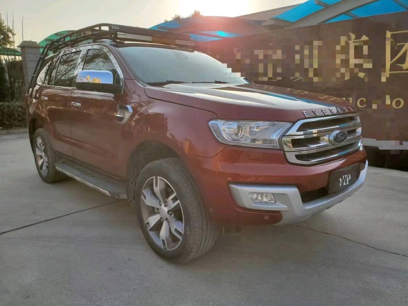 济宁17年福特撼路者2