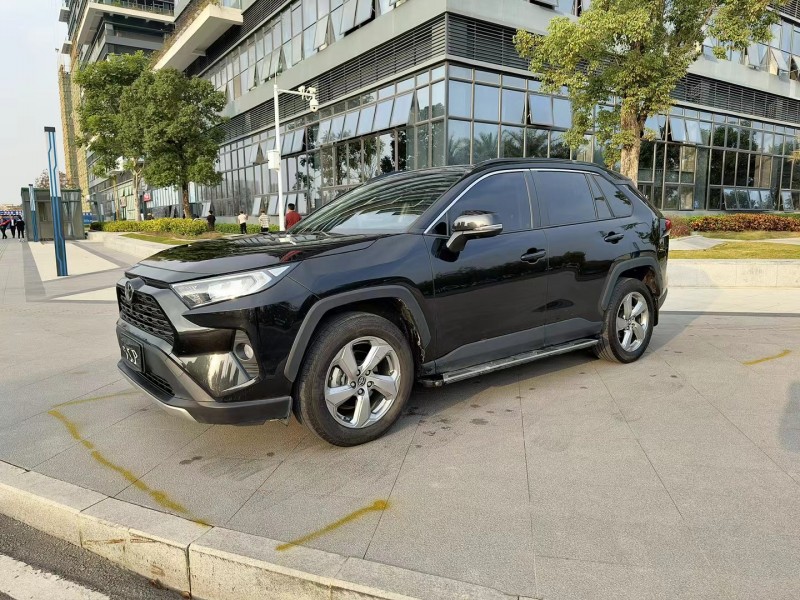 东莞21年丰田RAV4荣放2