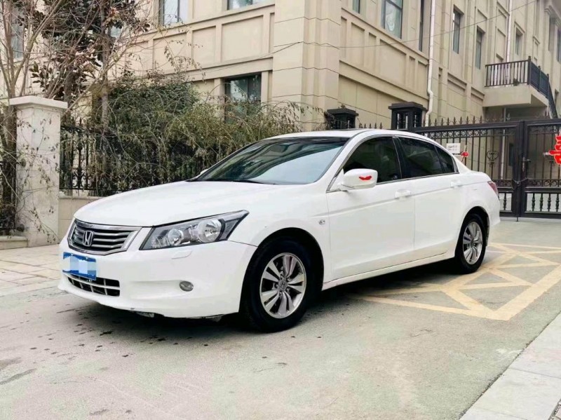 枣庄10年本田雅阁2