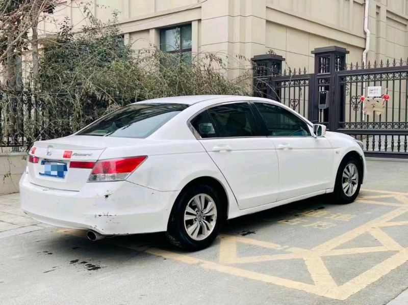 枣庄10年本田雅阁7