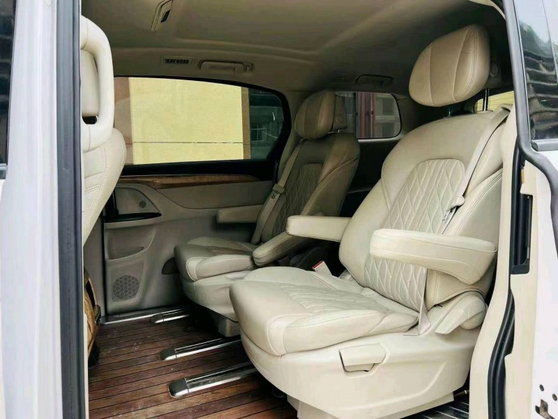 东营19年别克GL87