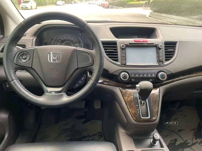 汕头14年本田CRV3